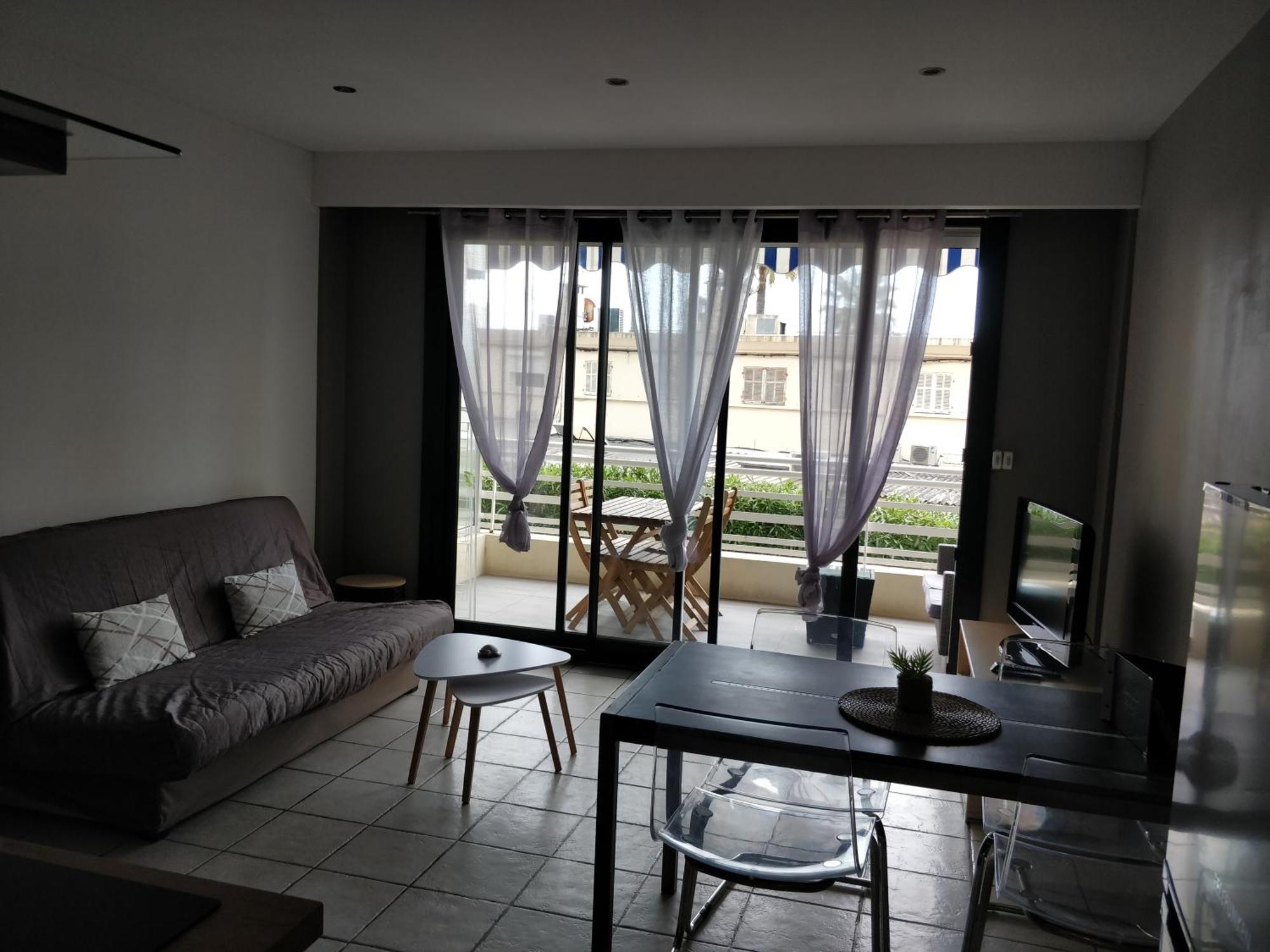 Le Palais Du Tropique Apartment Juan-les-Pins